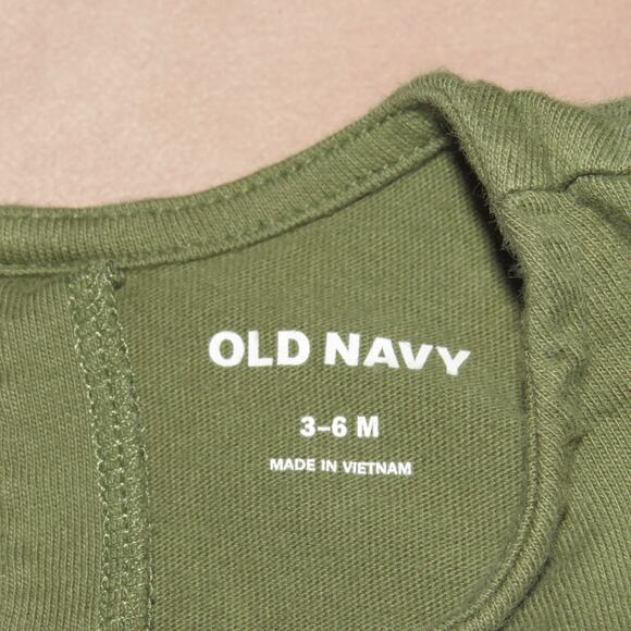 Old Navy Green Floral Print Ruffle Sleeveless Baby Onesie - Picture 5 of 6